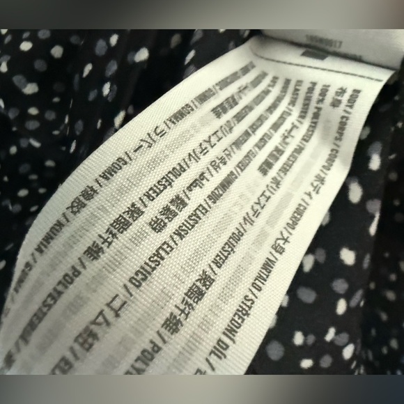 Abercrombie & Fitch Black and White Tie Front Long Sleeve Blouse - Picture 3 of 4